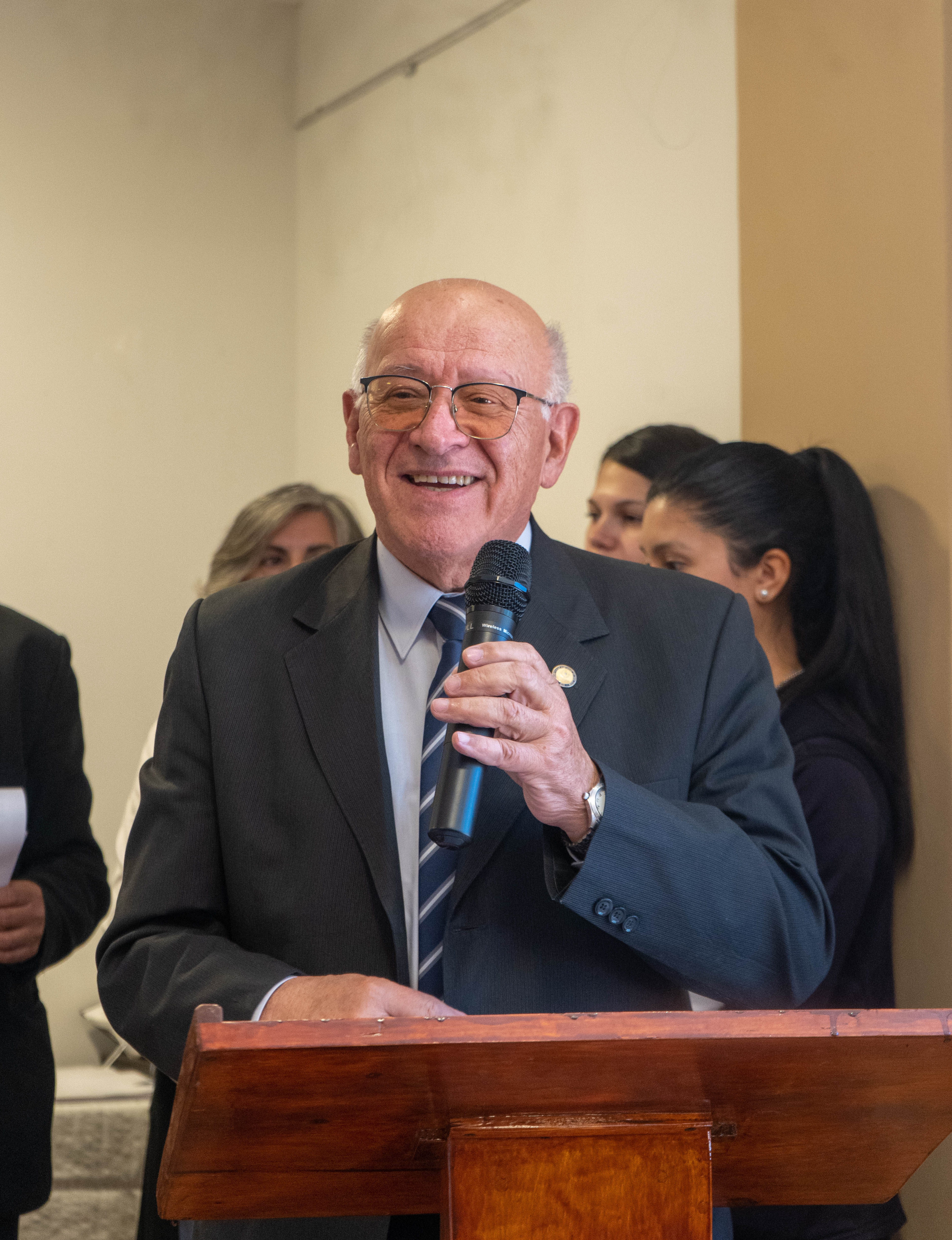 Haga click en la imágen para verla ampliada